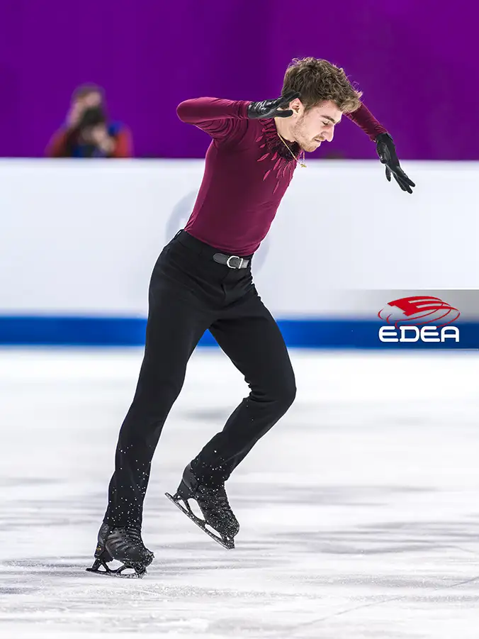 Ice Gallery Skates U.S.